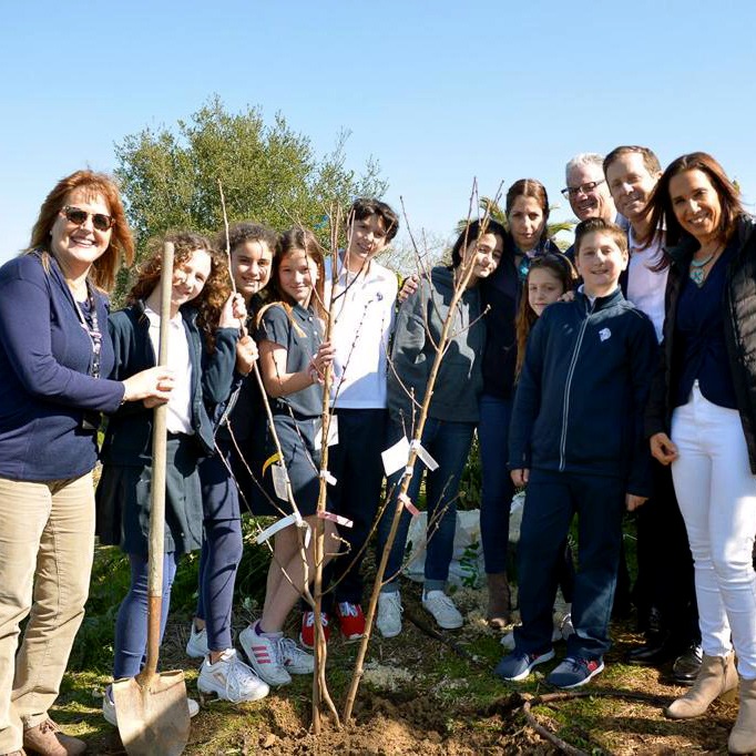 Tu B'Shvat. Chairman Herzog in San-Diego