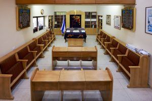 Ulpan Etzion Jerusalem synagogue. photo: Guy Yechiely