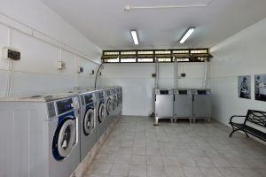 Ulpan Etzion Raanana Campus - laundry room